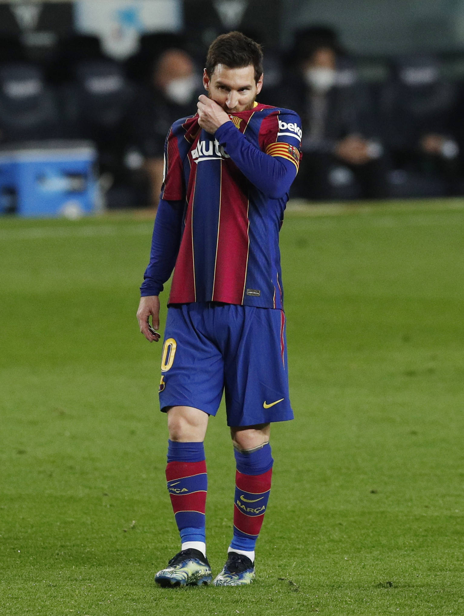 爱游戏-巴塞罗那清晨止住颓势，志在西甲名次提升，压力陡增，身体对抗强度拉满的简单介绍