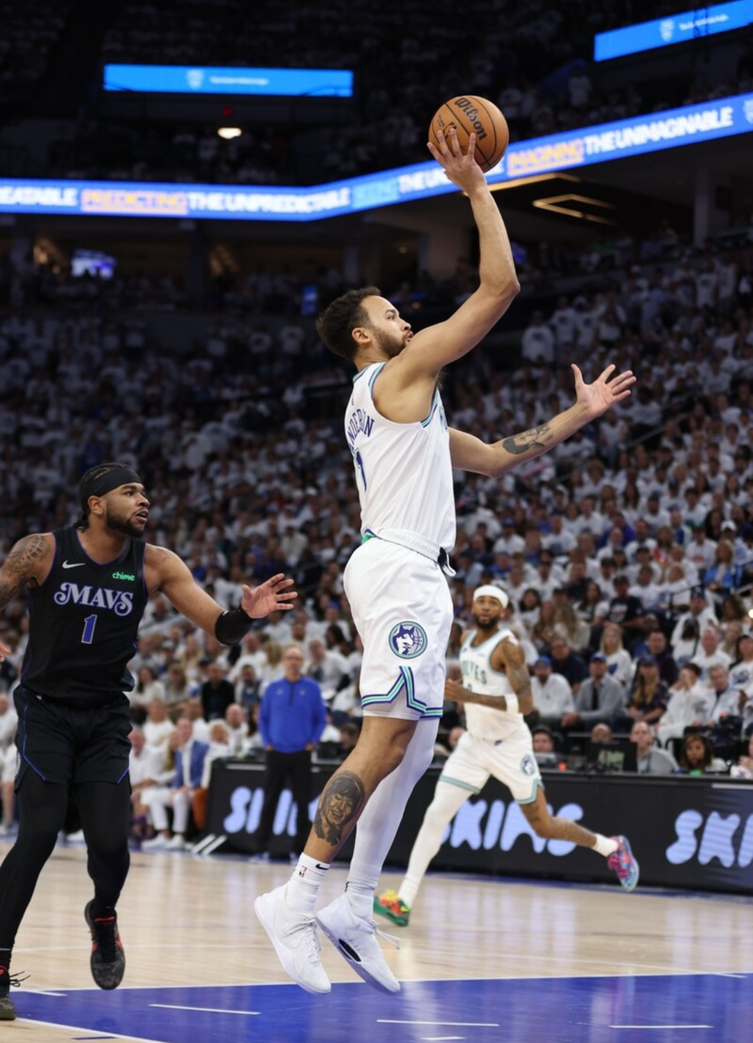 AYX SPORTS-西甲转会期再迎强敌，明尼苏达森林狼篮板制胜，主帅态度：质疑声仍在，临场指挥获称赞的简单介绍